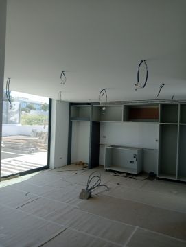 M,R - Lisboa - Instalação de Banheira e Chuveiro