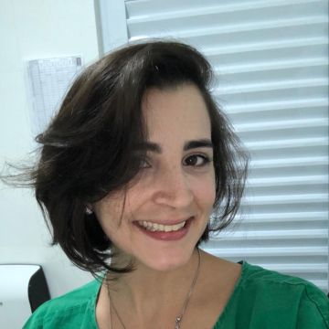 Ivana Lunesu - Viana do Castelo - Cuidado de niños