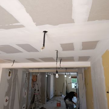 Construtiva.pt - Lisboa - Instalación de lámparas