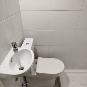 Renovar Remodelações - Sintra - Küchenarbeitsplatte montieren