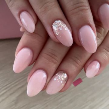 Nail’d It - Coimbra - Manicure and pedicure (for women)