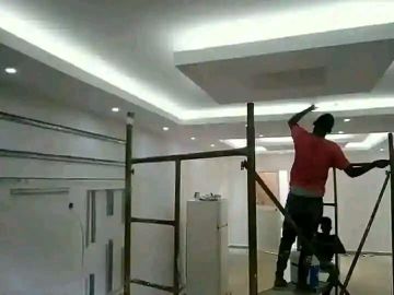 Ceptro Construções - Matosinhos - Stone or Tile Flooring Installation