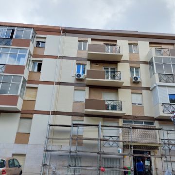 Brassouza.lda - Amadora - Instalação de Relva Artificial