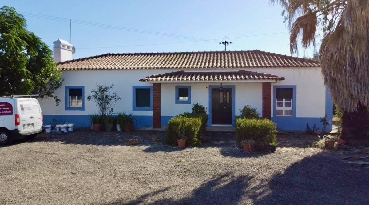 Alentejo Pinturas - Sousel - Instalación de vinilos o linóleos