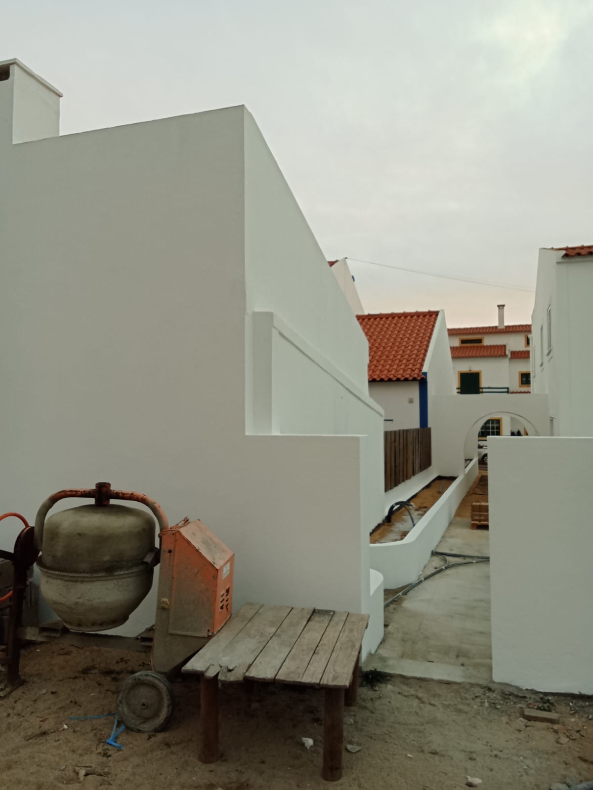 ARR Remodelaçoes - Porto de Mós - Demolição de Construções