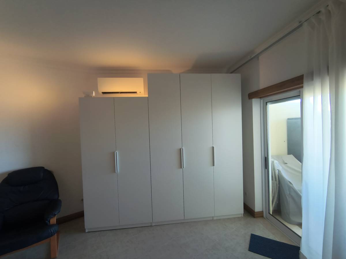 Francisco Jeneumar montador - Silves - Montagem de Mobiliário IKEA