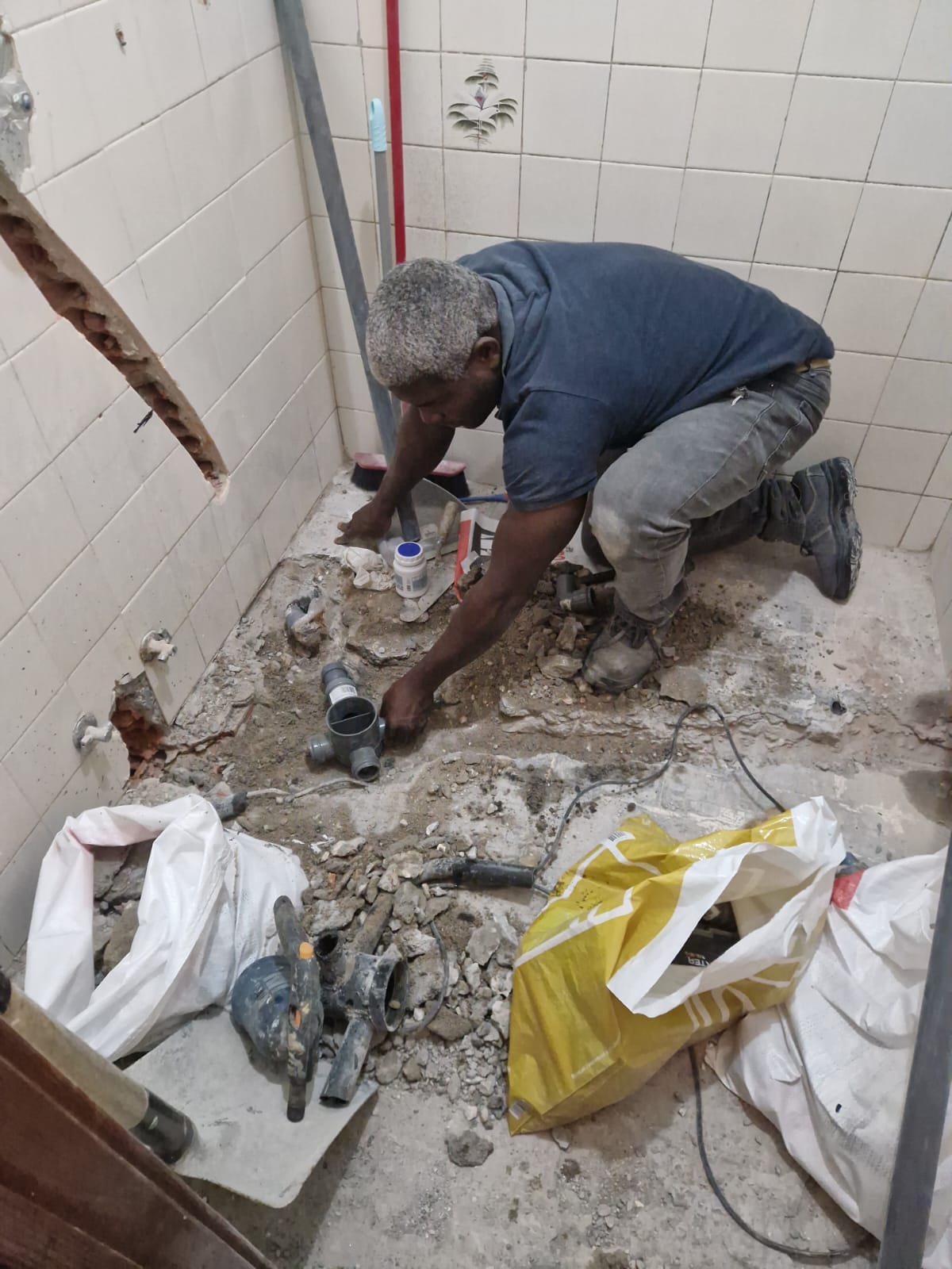 FAST WISE Lda - Sintra - Construction and Building Services