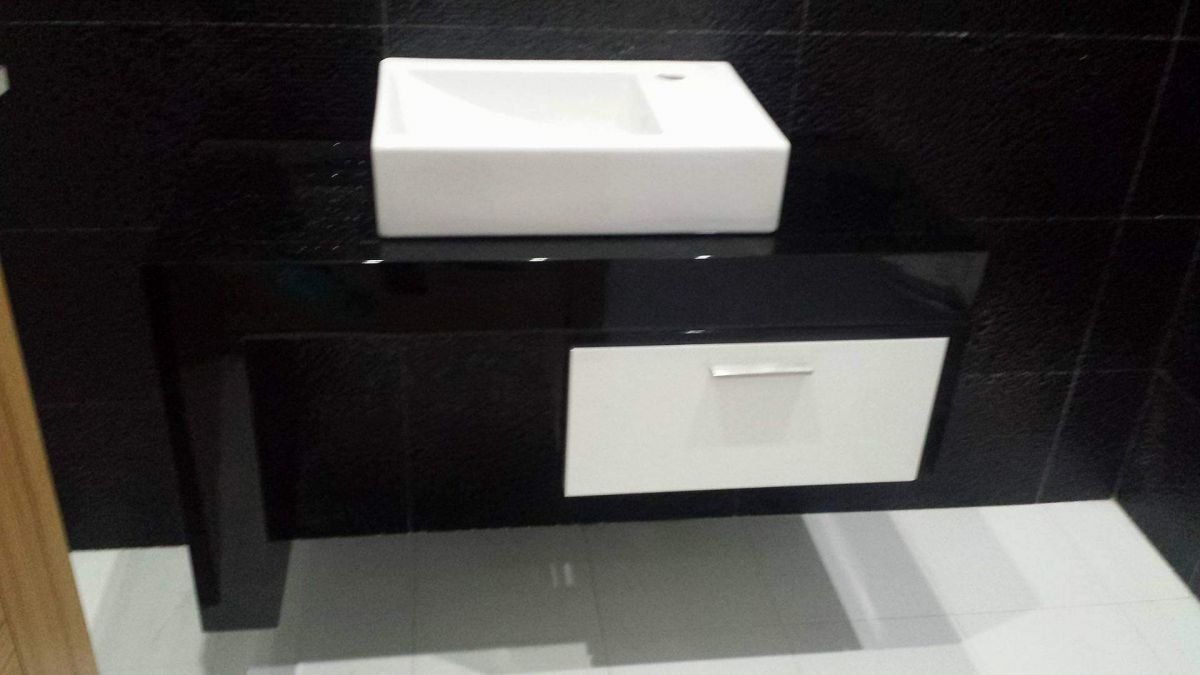 Compatível e versátil carpintaria Lda - Vila Nova de Gaia - Cabinetry