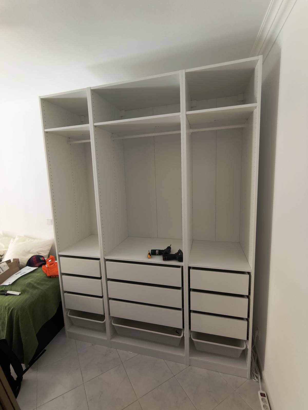 Francisco Jeneumar montador - Silves - Montagem de Mobiliário IKEA