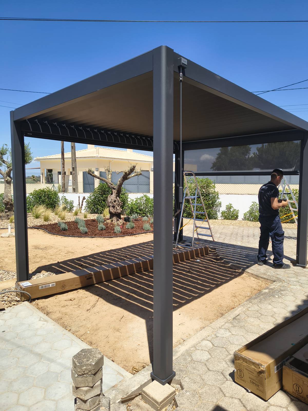 Francisco Jeneumar montador - Silves - Montagem de Mobiliário IKEA