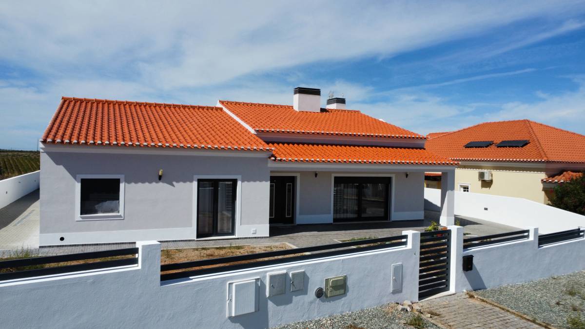 Alentejo Pinturas - Sousel - Instalación de suelos radiantes
