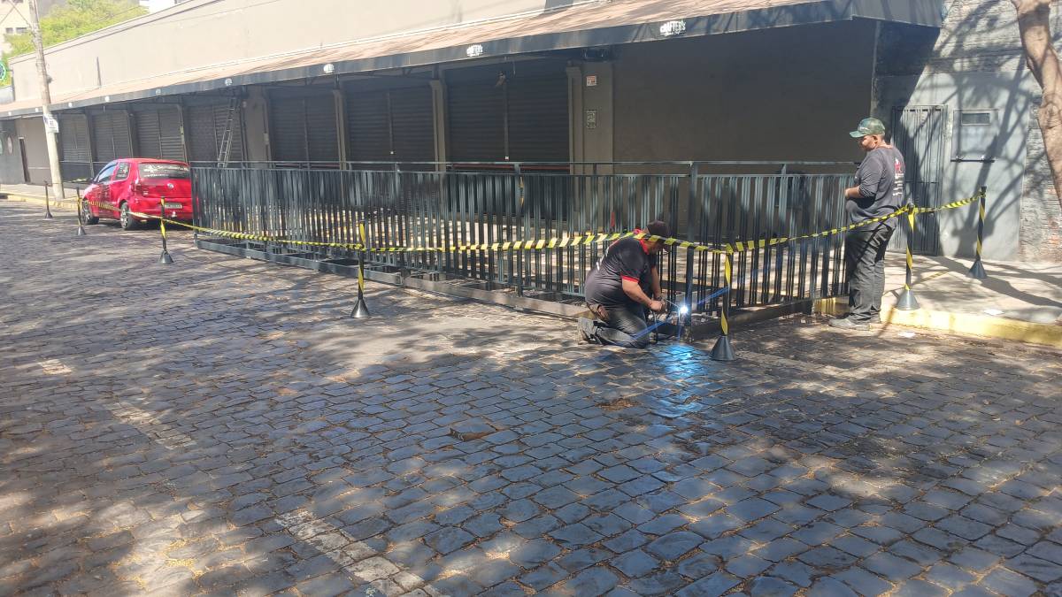 Flserralheria - Leiria - Instalación o remodelación de barandillas