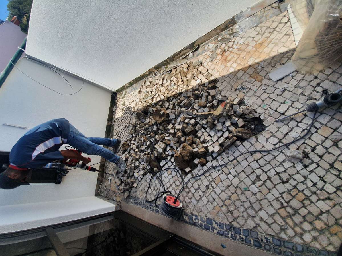 CONSTRUMELO REMODELAÇÕES - Sintra - Unblocking Services