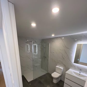 MM Global - Vila Nova de Gaia - Walls, Framing, and Stairs