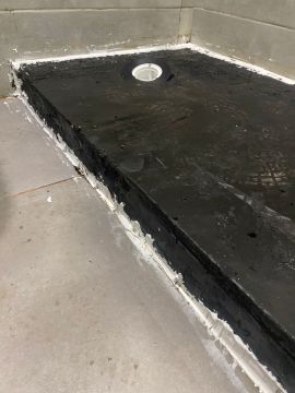 RemodelaPrime - RIBEIRO & UDNO, LDA - Lisboa - Spüle und Wasserhahn montieren