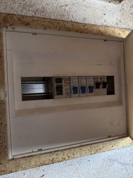 Eletricista - Assistência Técnica