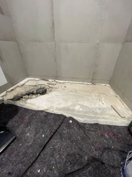 RemodelaPrime - RIBEIRO & UDNO, LDA - Lisboa - Toilette installieren