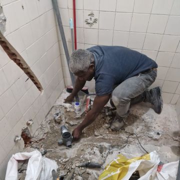 FAST WISE Lda - Sintra - Door Repair