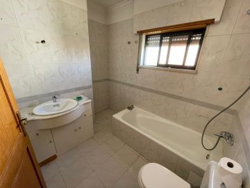 RemodelaPrime - RIBEIRO & UDNO, LDA - Lisboa - Rohrreinigung
