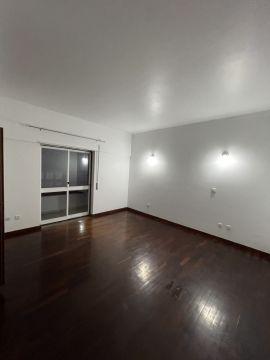 SAF  PINTURAS - Almada - Peinture de meubles