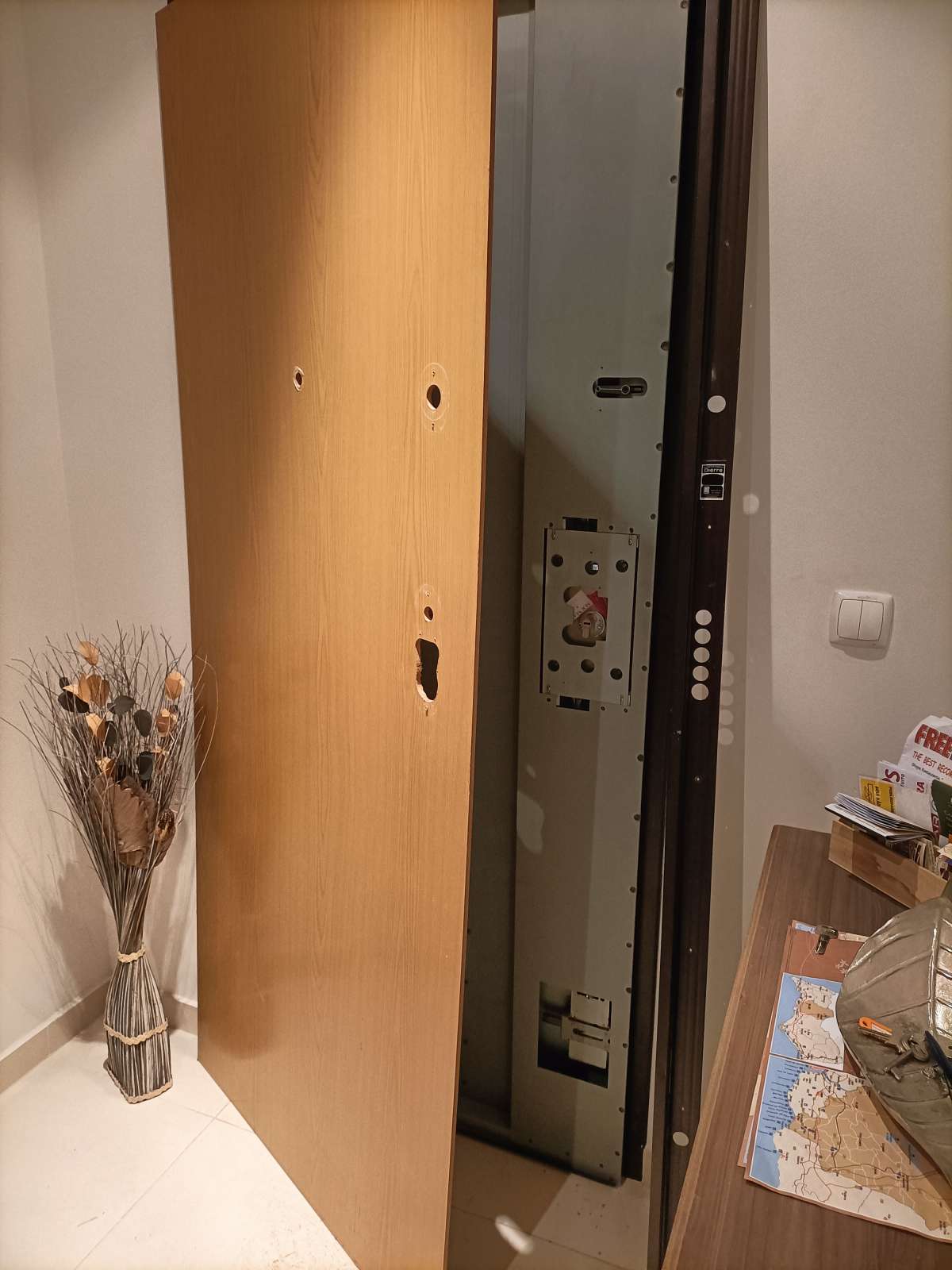Algarvelocks - Albufeira - Wooden Door Repair