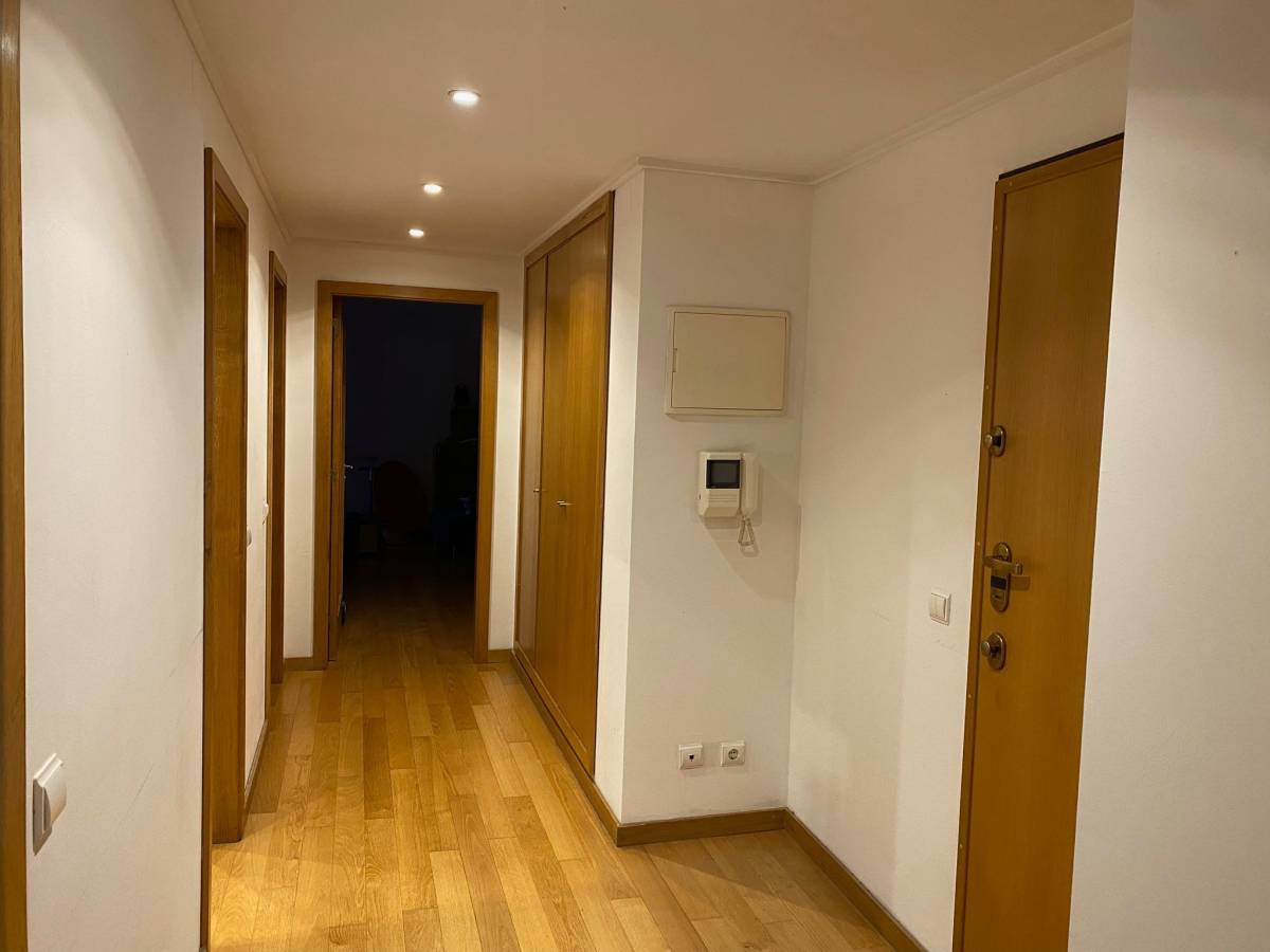 J.e R remodelação - Loures - Reparação ou Manutenção de Canalização Exterior