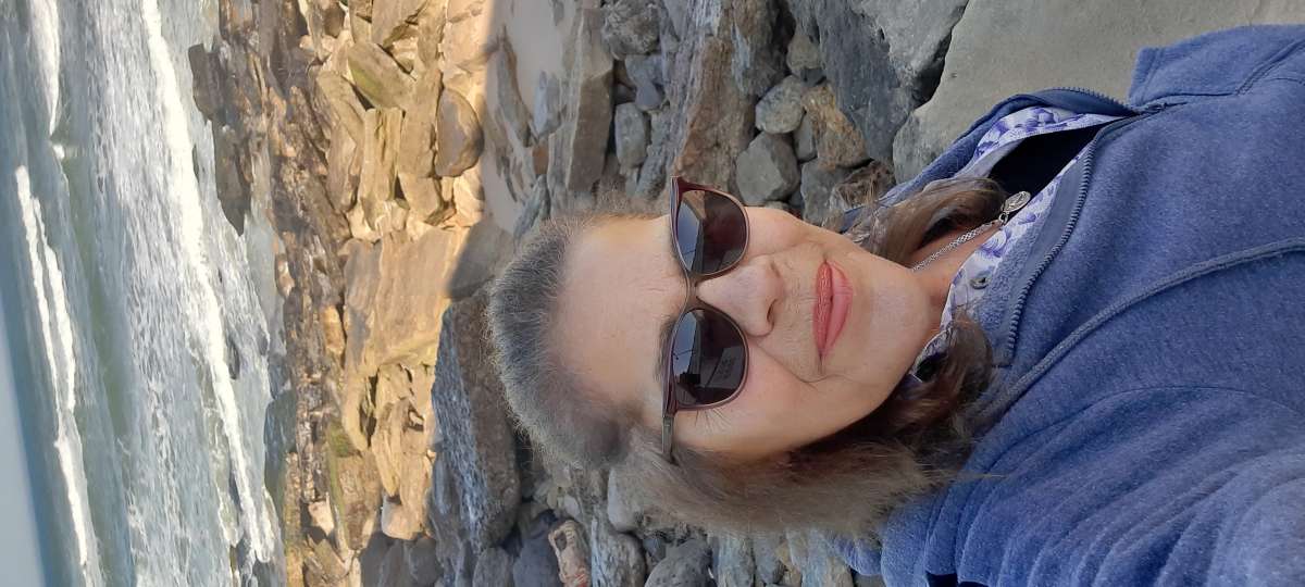Dina - Amadora - Home Care and Nursing Homes