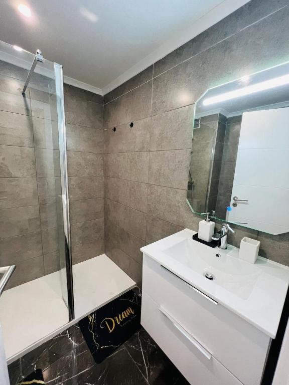HomeFixer4u - Albufeira - Baldosas
