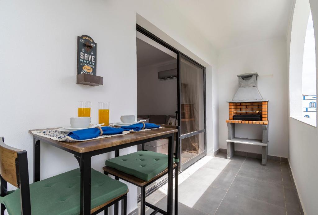 HomeFixer4u - Albufeira - Armarios