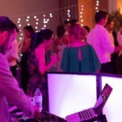 MCK - Audiovisuais e Produção de Eventos - Lisboa - Animador com Andas