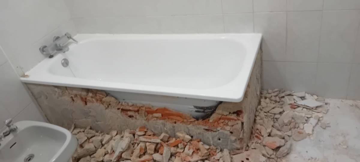 Orlando Remodelações - Leiria - Kitchen Tiling