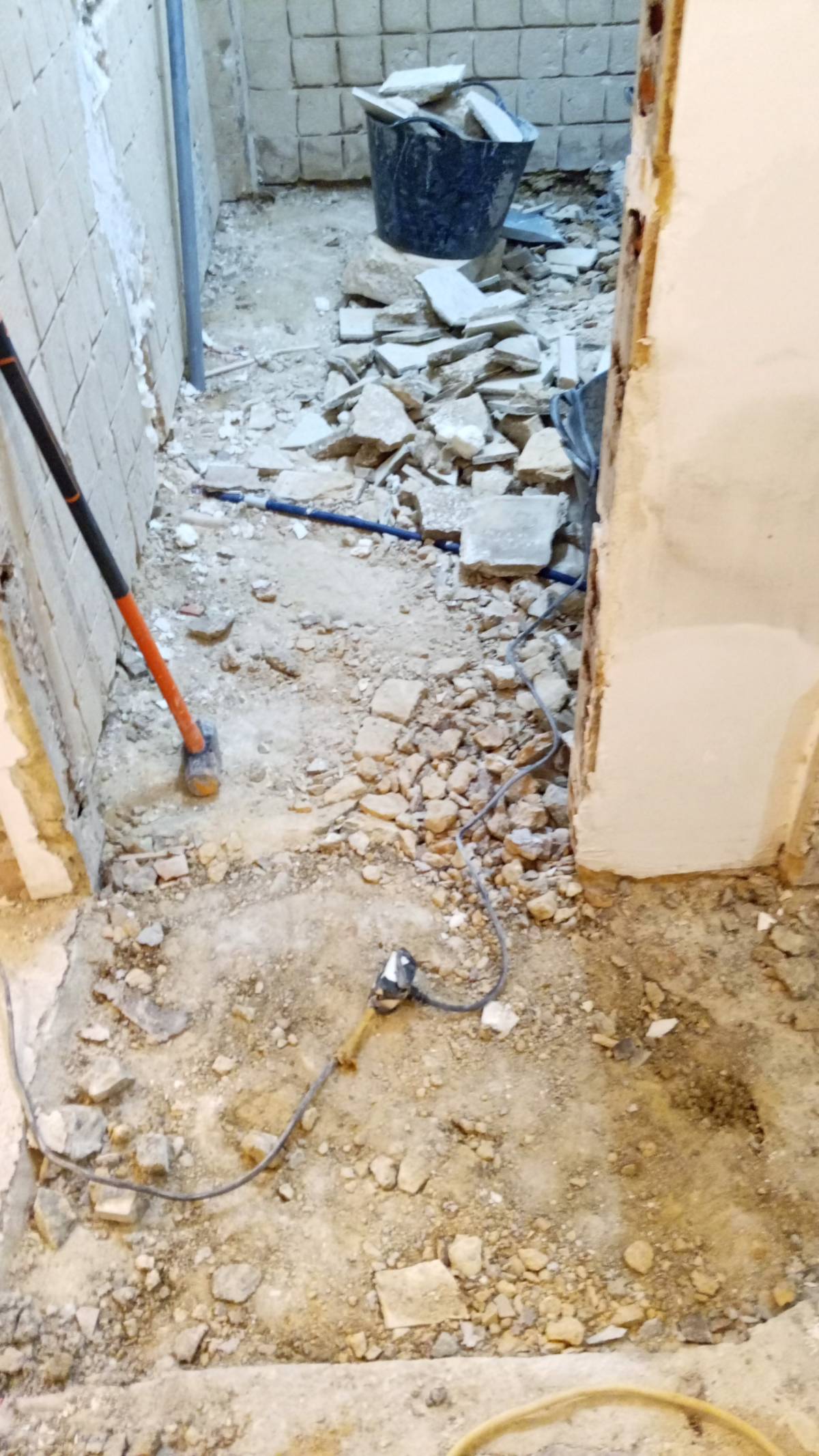 Monteiro remodelações - Sintra - Abrissarbeiten