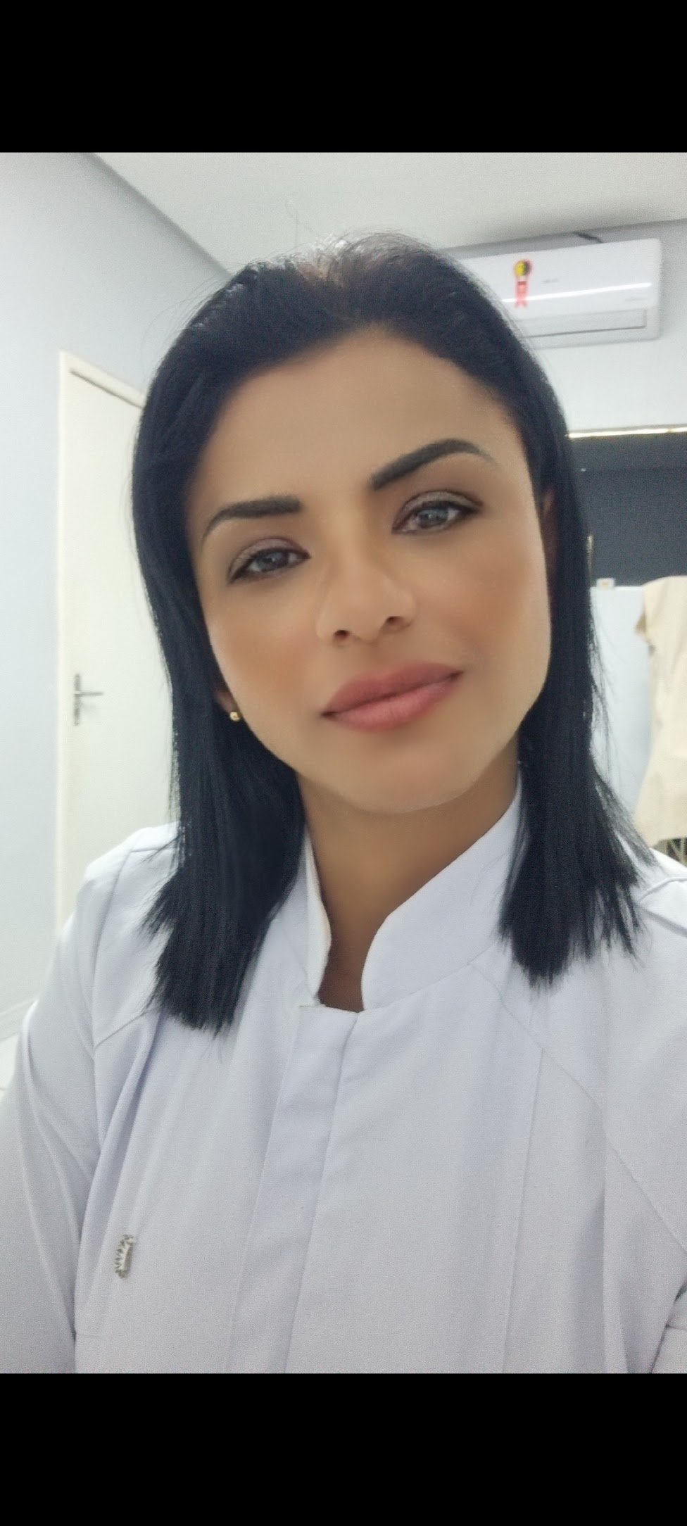 Cuidadora de idosos estudante de enfermagem - Leiria - Apoio ao Domícilio e Lares de Idosos