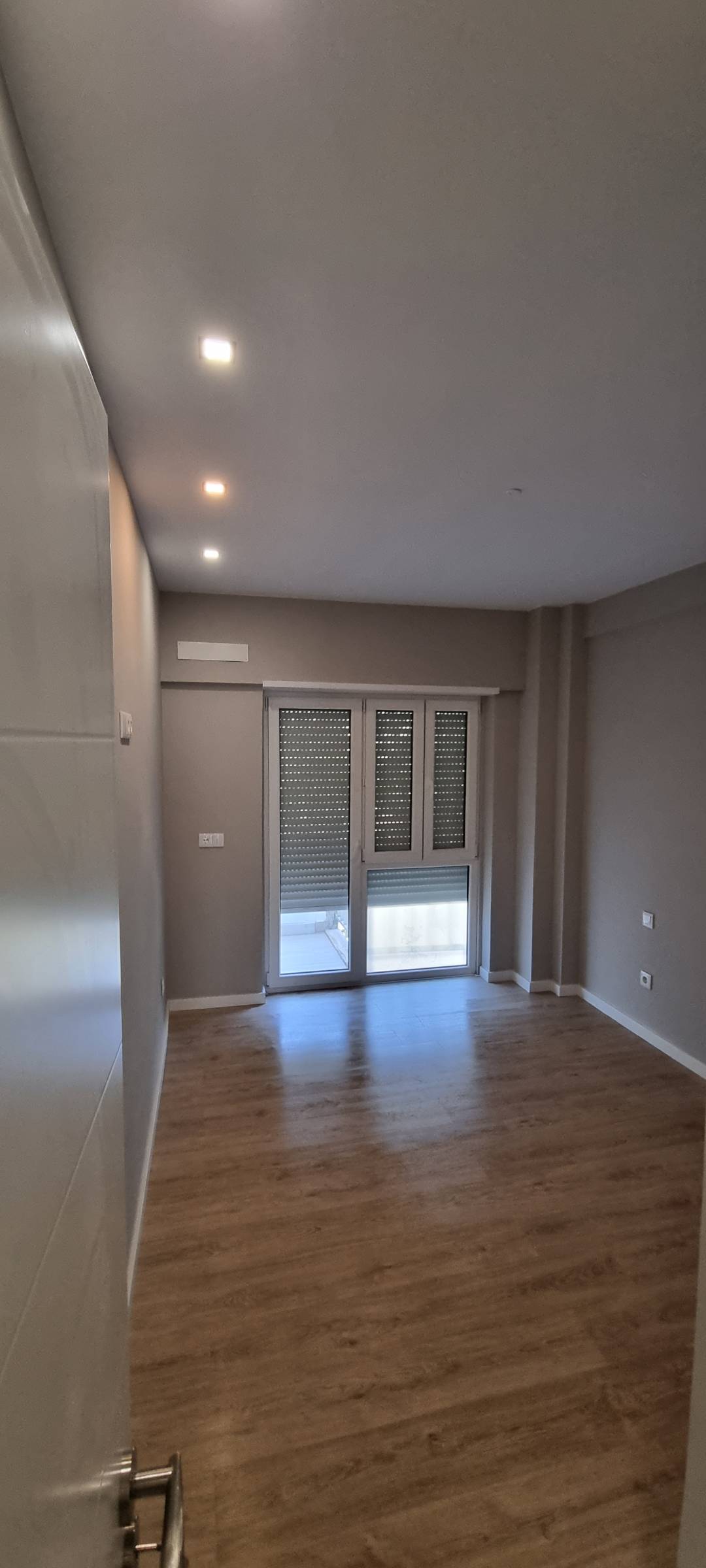 Modern Home Remodelação - Almada - Remodelação de Sótão