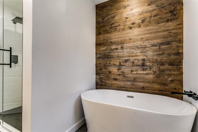 Gustavo Paiva - Portimão - Hardwood Floor Refinishing