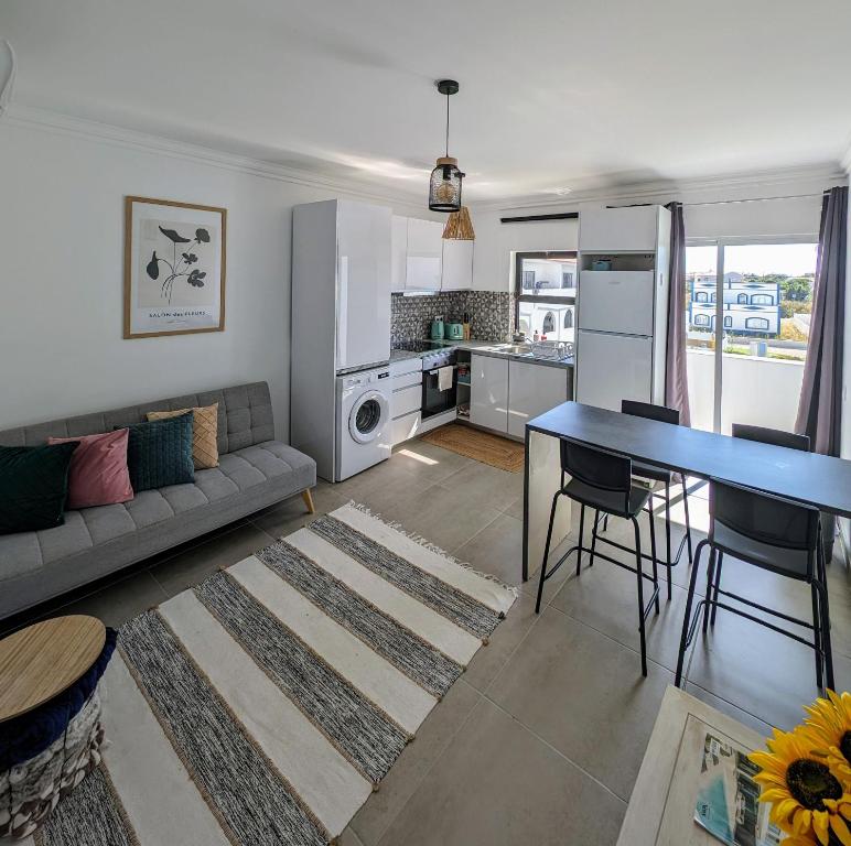 HomeFixer4u - Albufeira - Servicios de construcción de albañilería