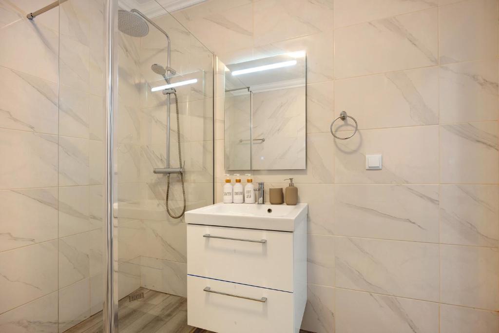 HomeFixer4u - Albufeira - Remodelación de habitaciones