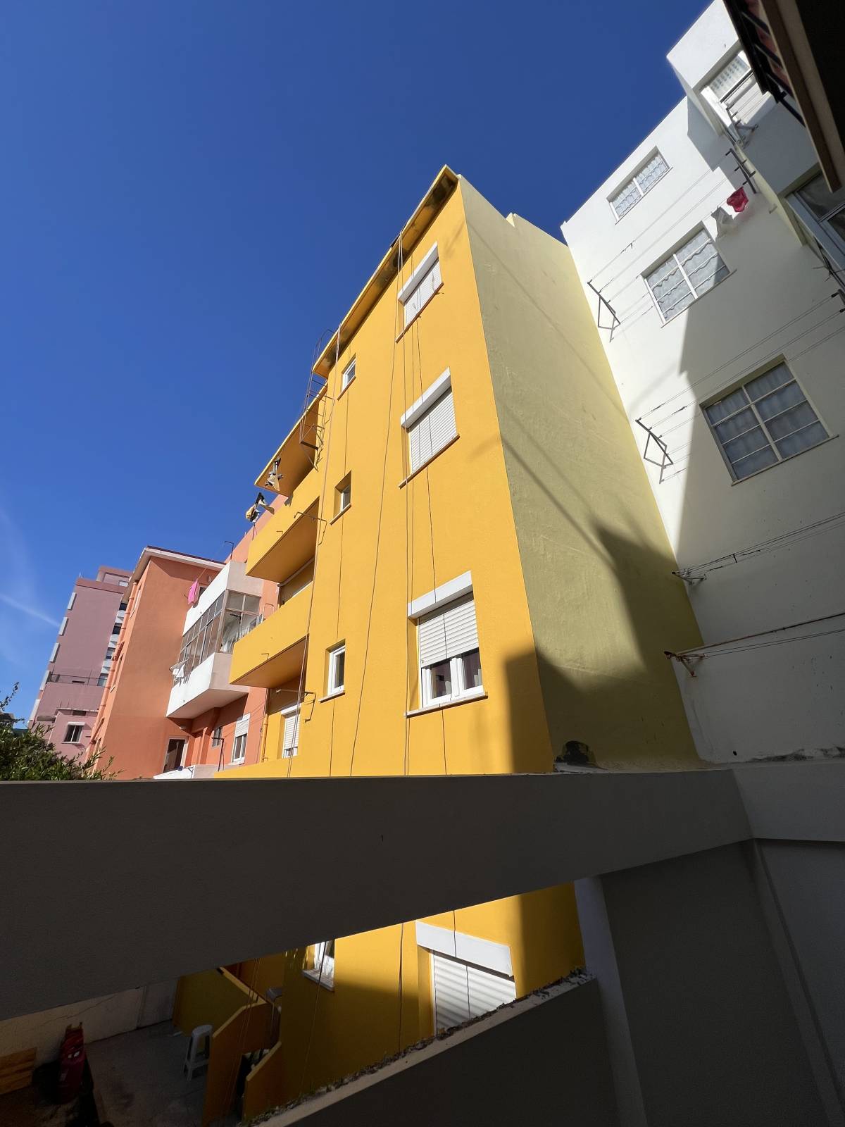 Rapeltec - Setúbal - Pintura de Portas