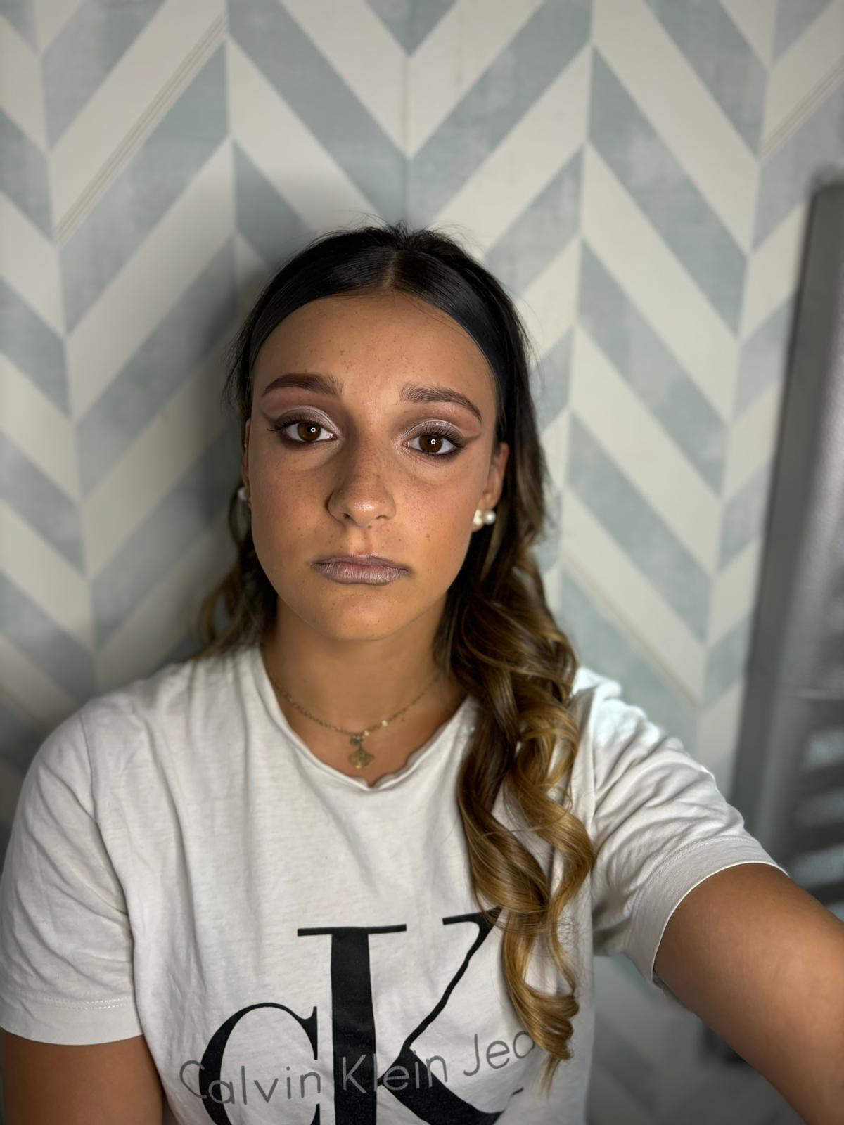 Jéssica Cerqueira - Matosinhos - Friseure und Make-up Artists
