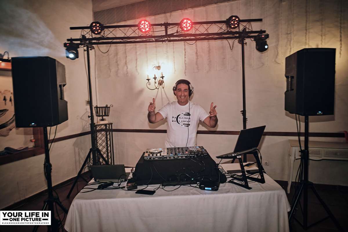 DJ Paulo Remix - Cartaxo - Aluguer de Equipamento de Vídeo para Eventos