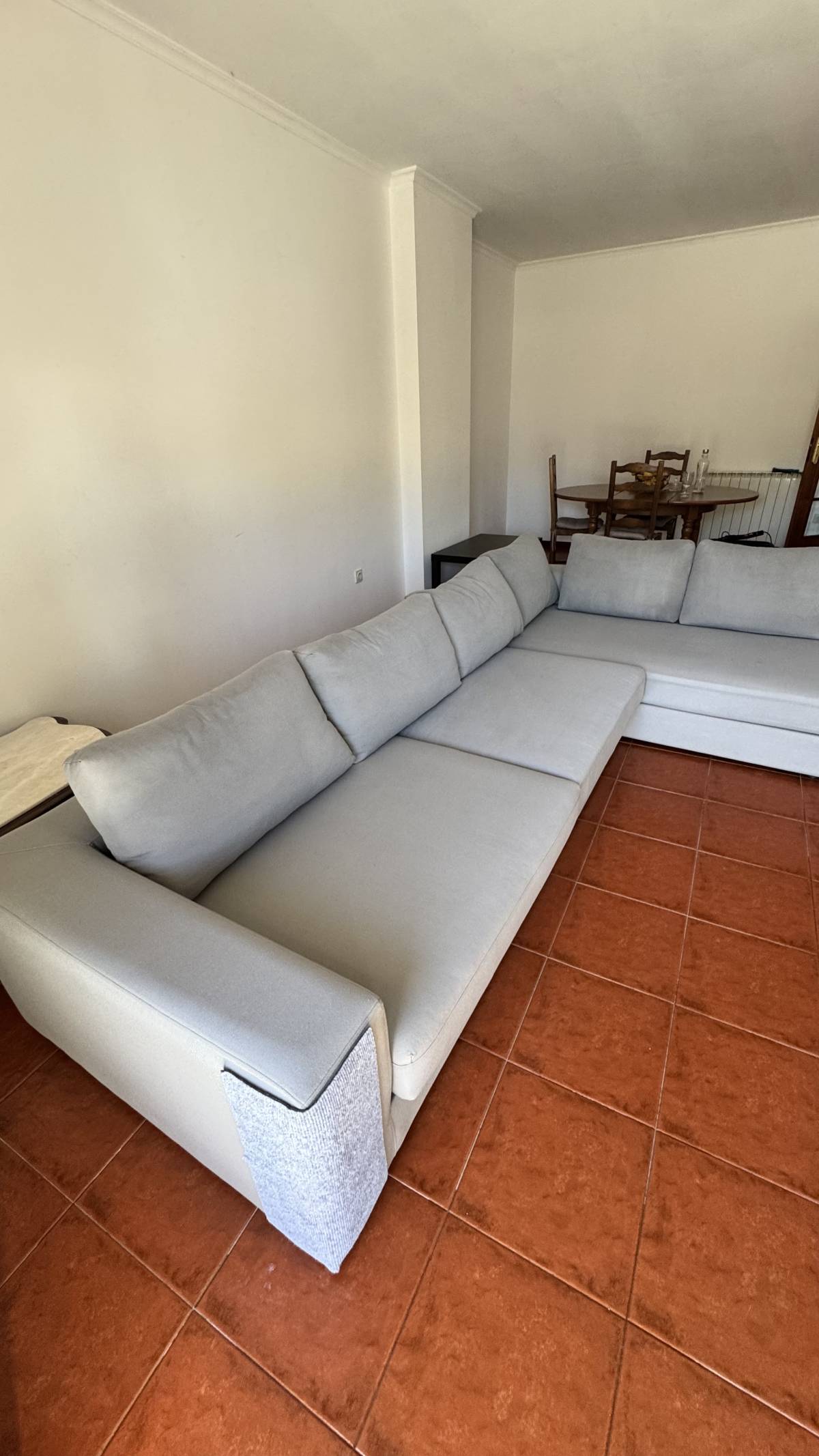 Kadois higienização - Braga - Limpeza de Sofá