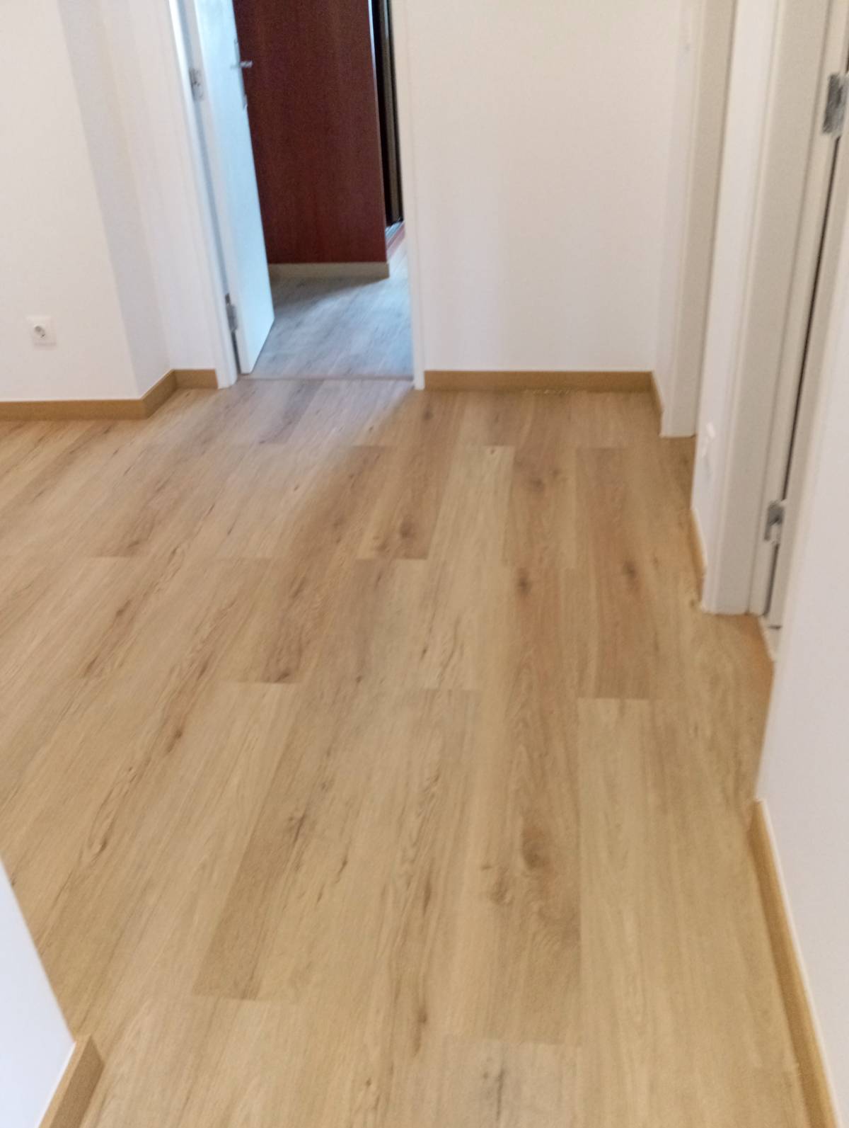 Antônio Costa - Vila Franca de Xira - Instalação de Escadas