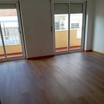 Antônio Costa - Vila Franca de Xira - Construção de Parede Interior