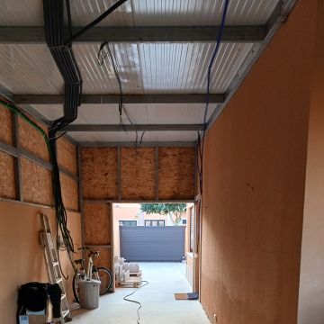Simoes Eletricista - Seixal - Reparação de Painel Solar
