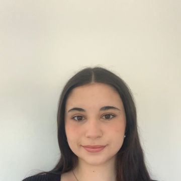 Lucía Montero - Setúbal - Languages