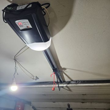 O Oliveira 360 - Braga - Garage Door Installation or Replacement