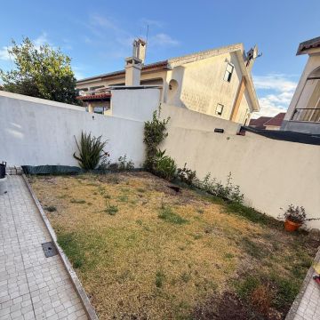 RB_jardinagem - Loures - Colocação de Pedra