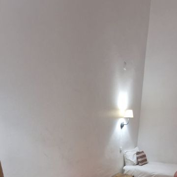 Caroline - Silves - Limpeza de Estofos e Mobília