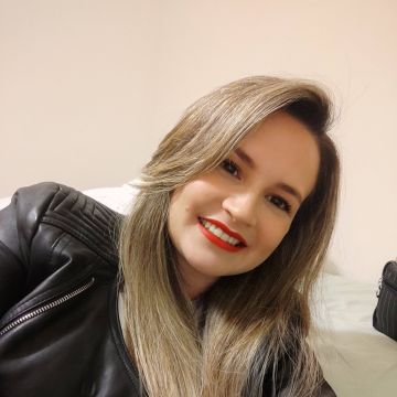 Aline Gomes - Setúbal - Babysitting