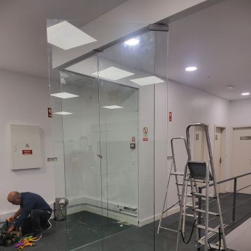 Paulo Medina Freire Unipessoal lda - Amadora - Reparação ou Manutenção de Canalização Exterior